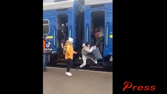 lvov-erkatuxi_21r-E.png