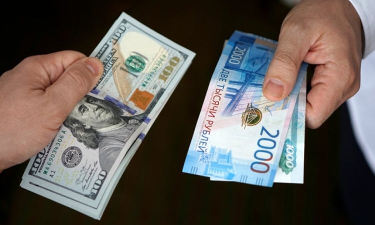 dolar-rubli_SIRsG.jpg