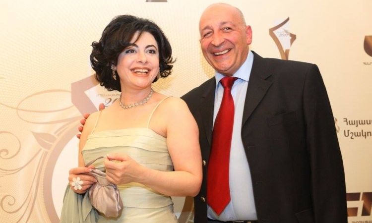 anna-elbakyan_JjJtt.jpg