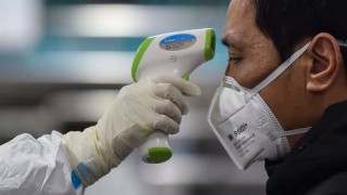 wuhan-china-outbreak-coronavirus-temperature-gettyimages-1196116329_SI2MN.jpg
