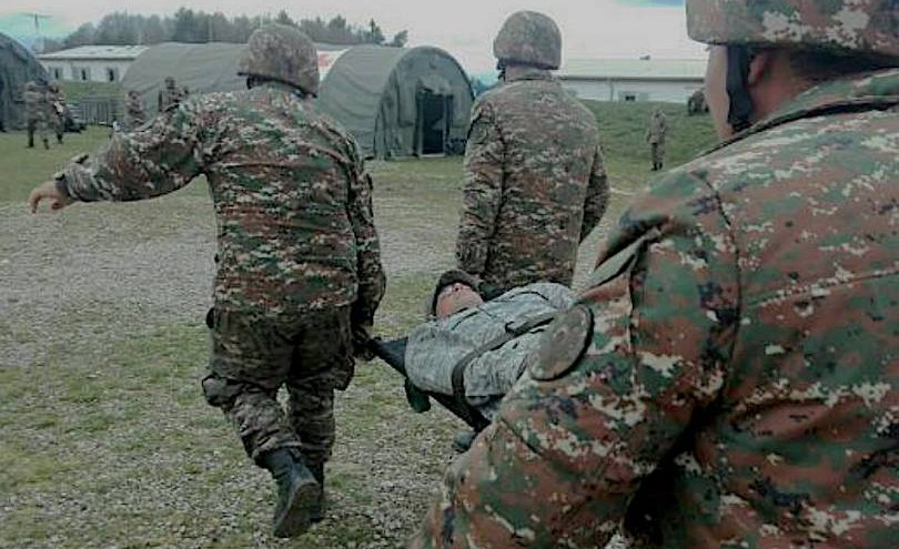 nnnb_FtU-M.jpg