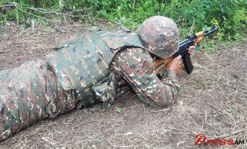 zinvor-sahmanin_5UBT4.jpg