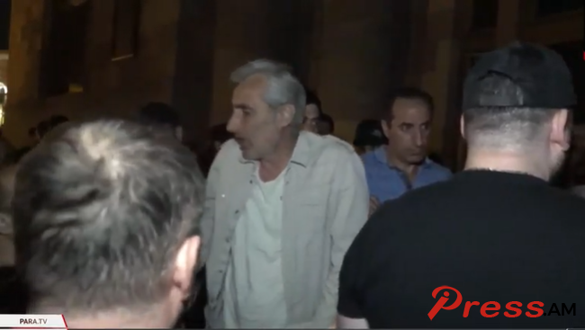 karavarutyan-dimac_G7SnJ.png