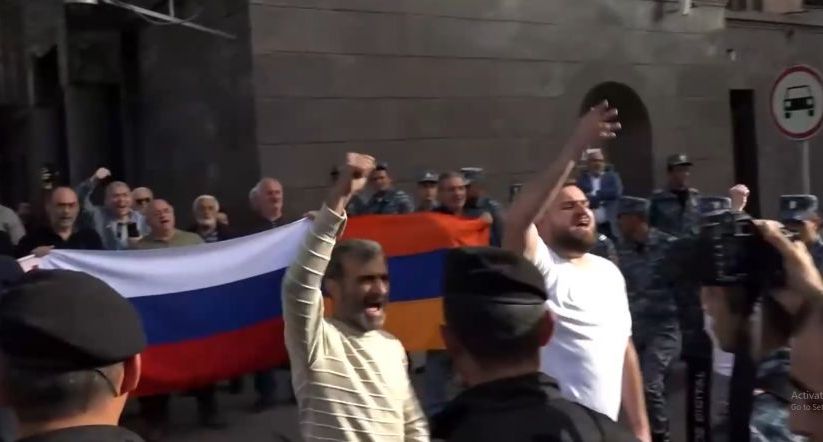 xzmalyan_9pY32.jpg