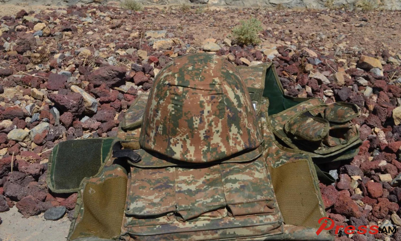 khhh_6rn50.jpg