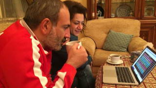 pashinyan-l_uFS1K.jpg