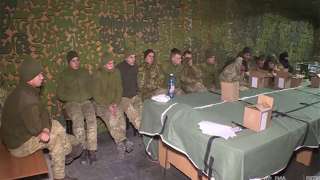 ukrainaci-zinvorner-en-handznvel_qq1Pq.jpg