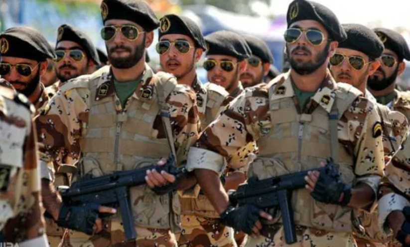 iran-army_1hHAw.png