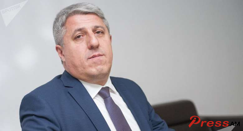 vardan-voskanyan_I7GBD.jpg