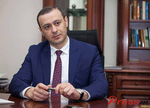 armen-grigoryan_quK1i.jpg