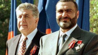 vazgen-sargsyan_uFJ93.jpg