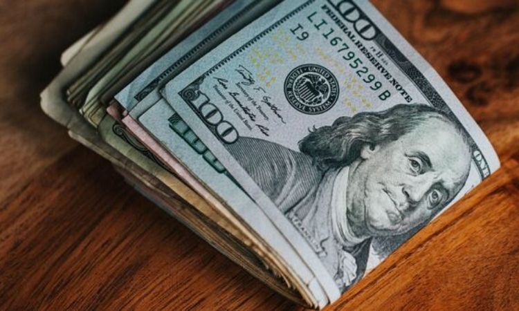 dolar_3lPCF.jpg